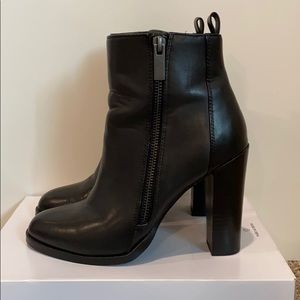 Dolce Vita Bootie